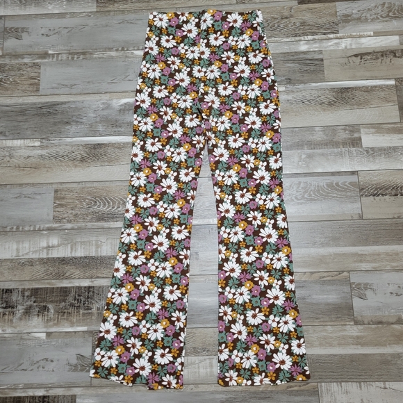 Hollister Floral Flare Leggings Size Small - Picture 3 of 9